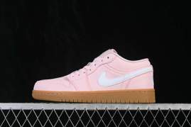 Picture of Air Jordan 1 LOW _SKUfw22812702281347064fw